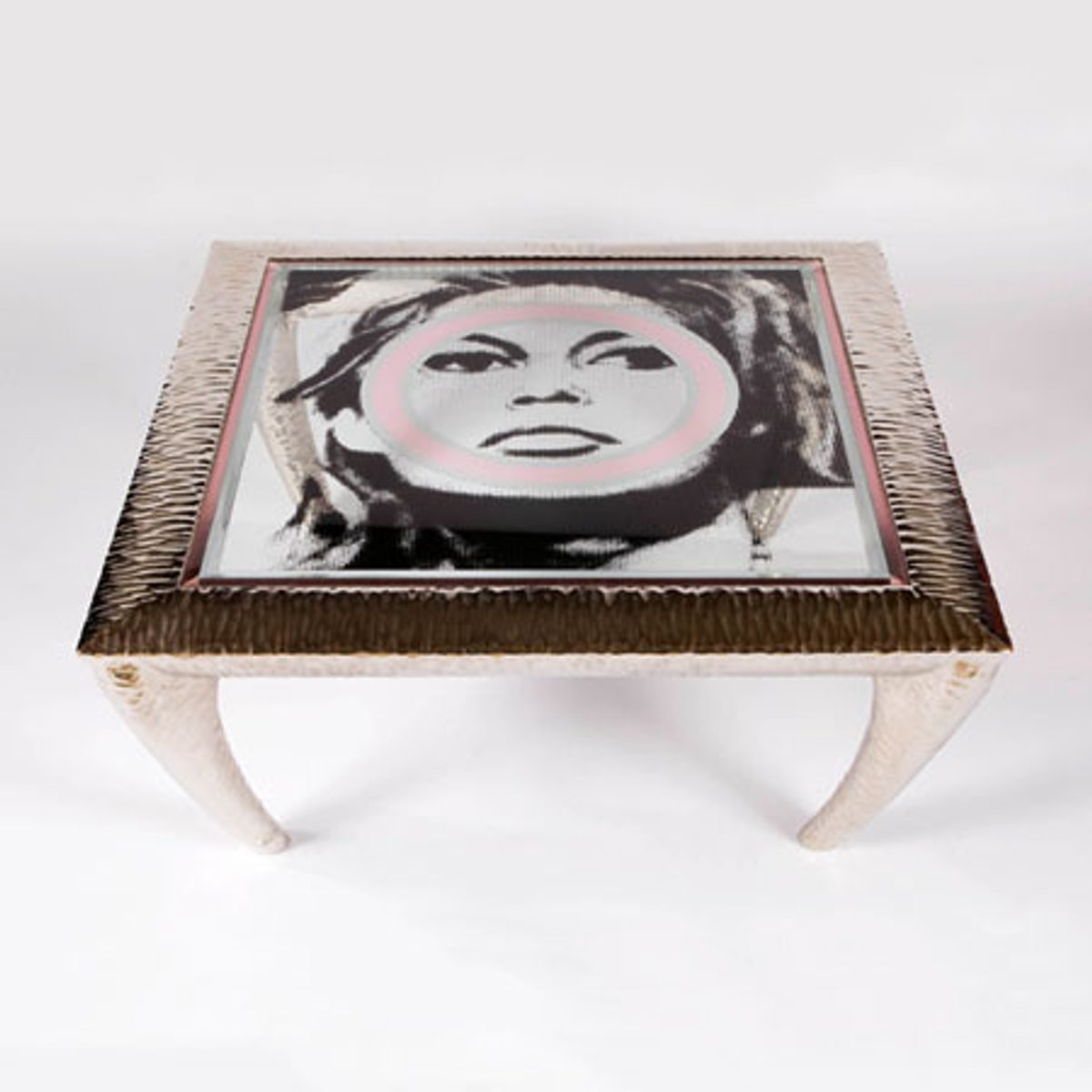 Bardot Table