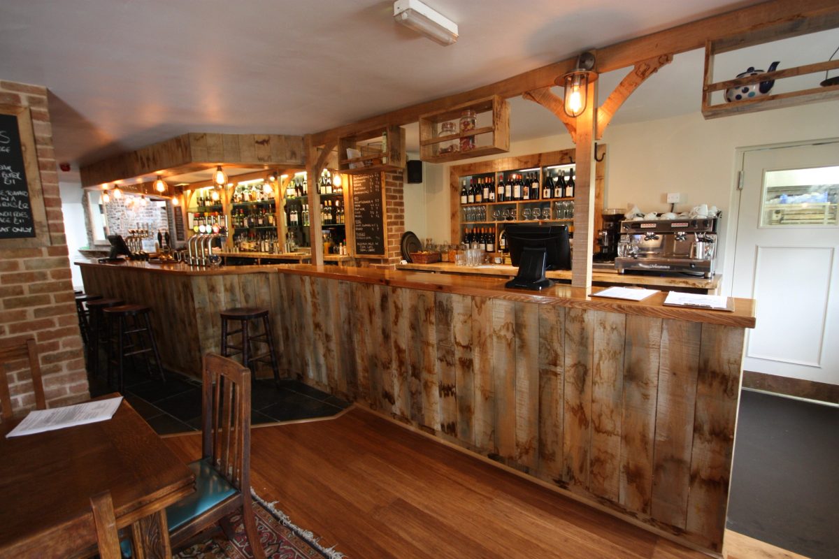 Royal Oak Pub