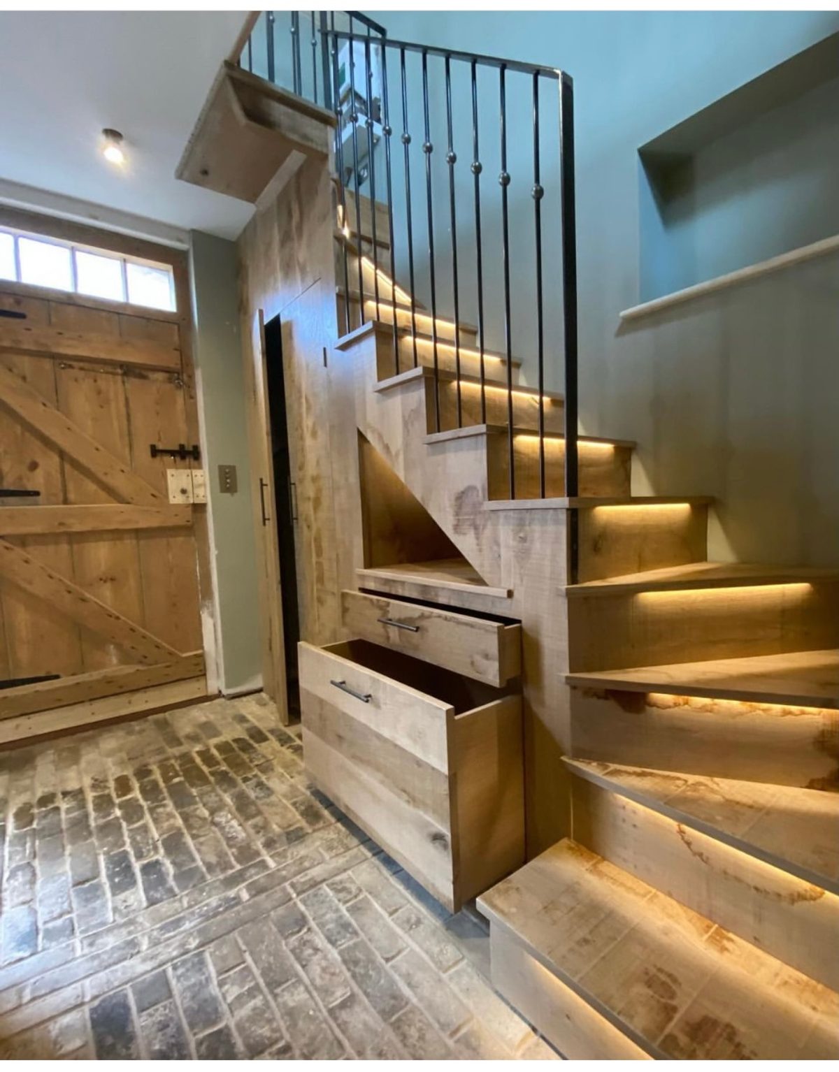 Oak Staircase