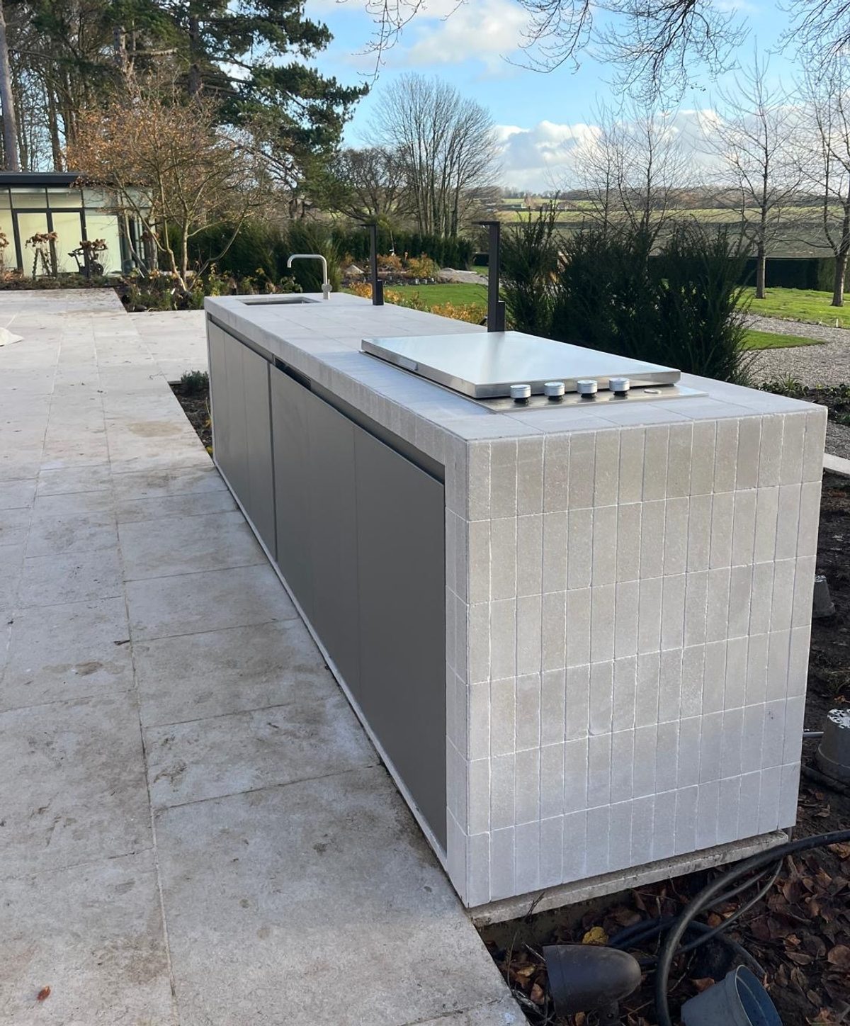 Outdoor Kitchen