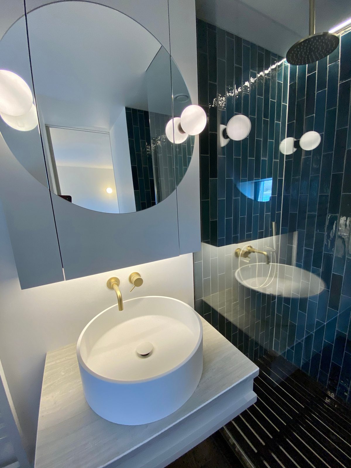 London Houseboat