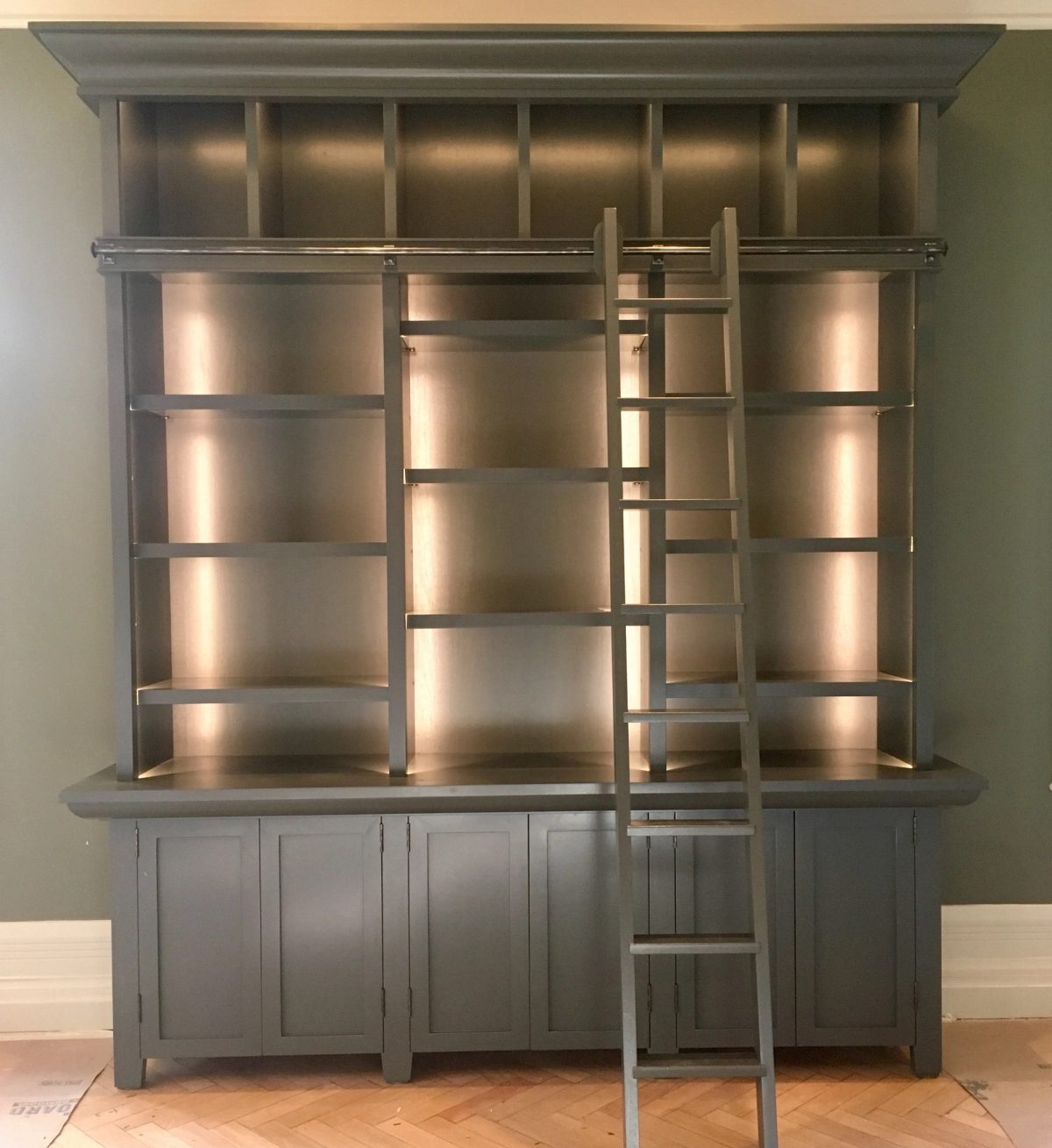 Library cabinet