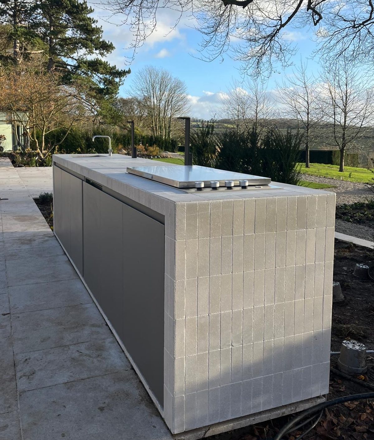 Outdoor Kitchen