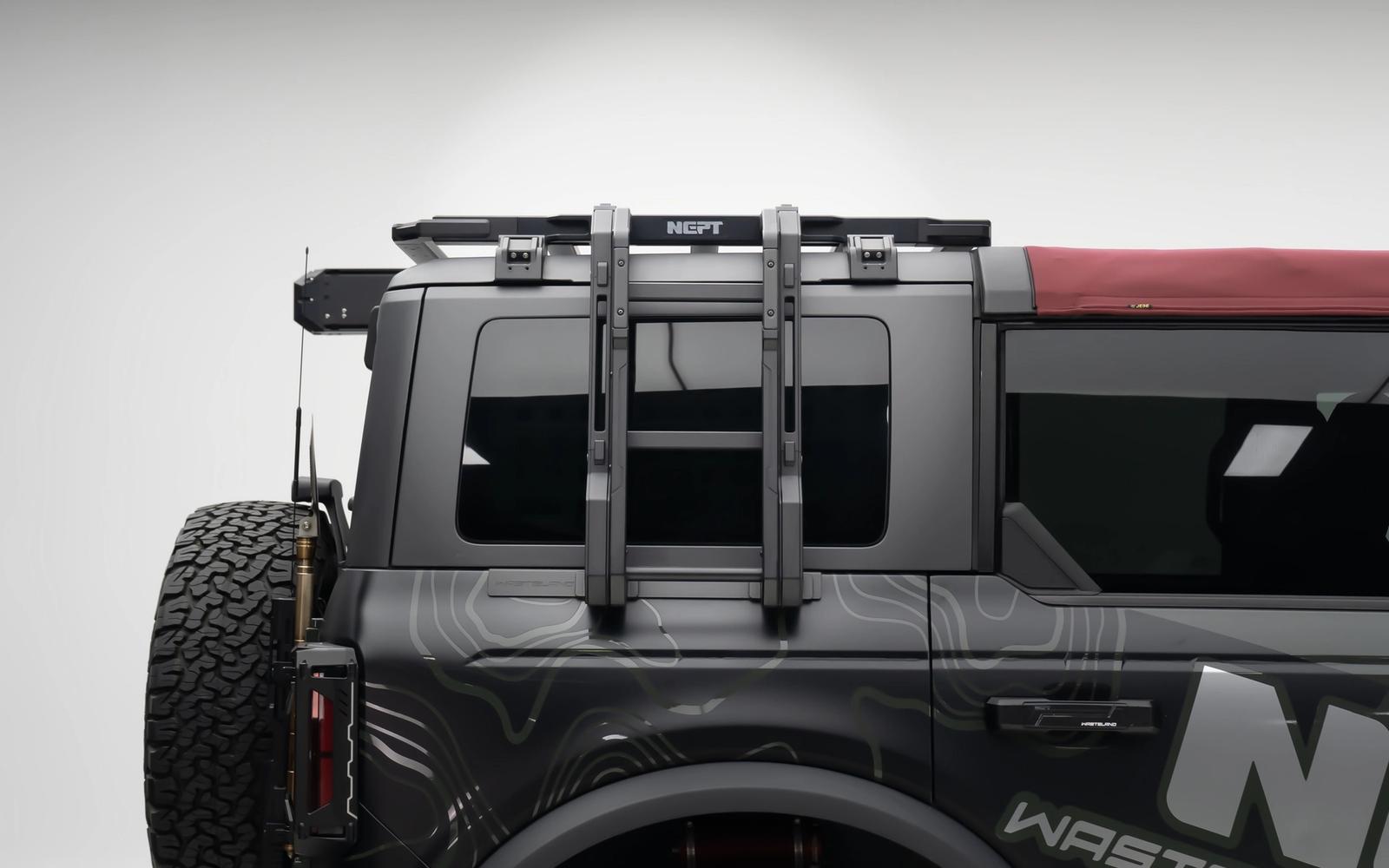 Rack and ladder together. The rungs line up with the rack edge, no packing out.