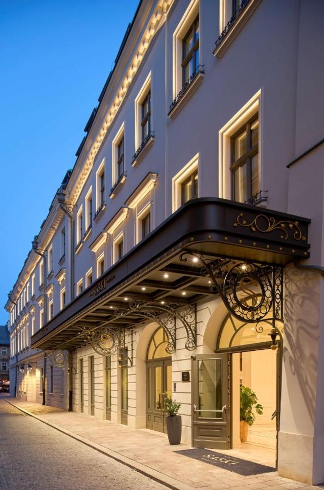 Hotel Saski Krakow Curio Collection by Hilton