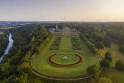 Cliveden House - an Iconic Luxury Hotel Image 5