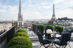 Four Seasons Hotel George V Paris Image 6