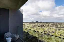 The Retreat at Blue Lagoon Iceland Image 6