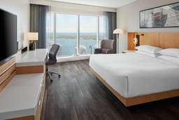 Delta Hotels by Marriott Toronto Image 6