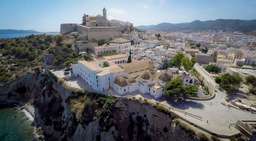 Mirador de Dalt Vila-Relais & Chateaux Image 6