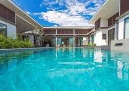 CASABAY Luxury Pool Villas by STAY Image 5