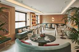 Small Luxury Hotel Ambassador Zurich Image 8