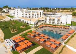 Regency Salgados Hotel & Spa Image 6