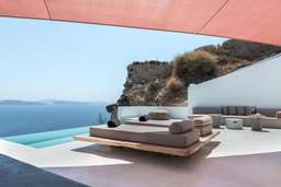 Andronis Luxury Suites Image 6