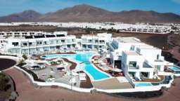 CalaLanzarote Suites Hotel - Adults Only Image 4