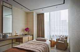 Four Seasons Hotel Toronto at Yorkville Image 7