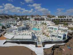 Lani's Suites de Luxe - Adults Only Image 4