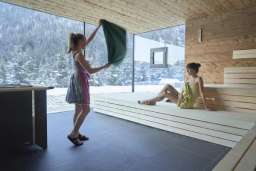 Hotel Cristallo - Wellness Mountain Living Image 3