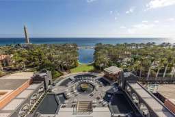 Unique Club at Lopesan Costa Meloneras Resort Image 7
