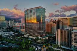 Ka Laʻi Waikiki Beach, LXR Hotels & Resorts Image 8