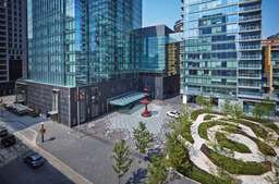 Four Seasons Hotel Toronto at Yorkville Image 4