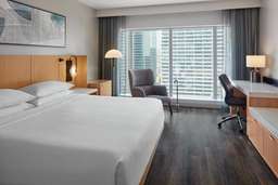 Delta Hotels by Marriott Toronto Image 8