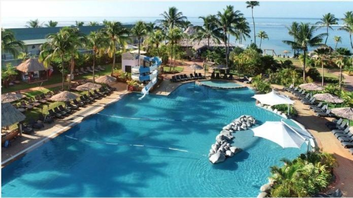 Outrigger Fiji Beach Resort