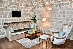 Boutique Hotel Kazbek Image 3