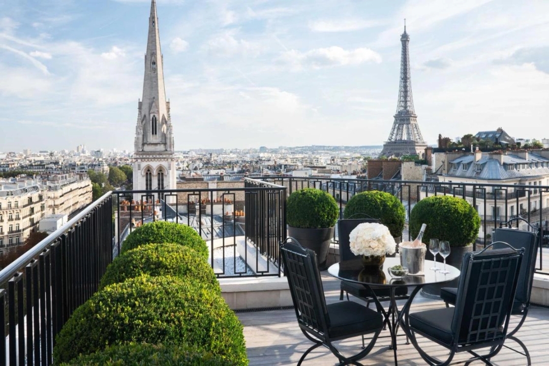 Four Seasons Hotel George V Paris