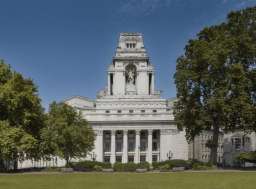 Four Seasons Hotel London at Ten Trinity Square Image 5