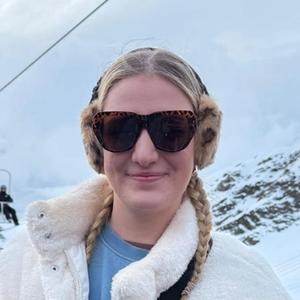 Photo of Annabel Gebbett
