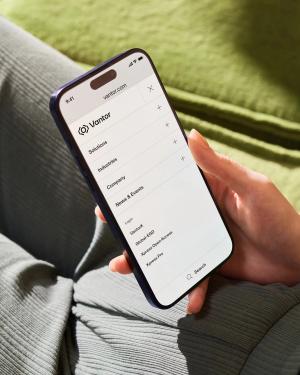 Phone in hand insta.jpg