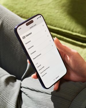 Phone in hand insta.jpg