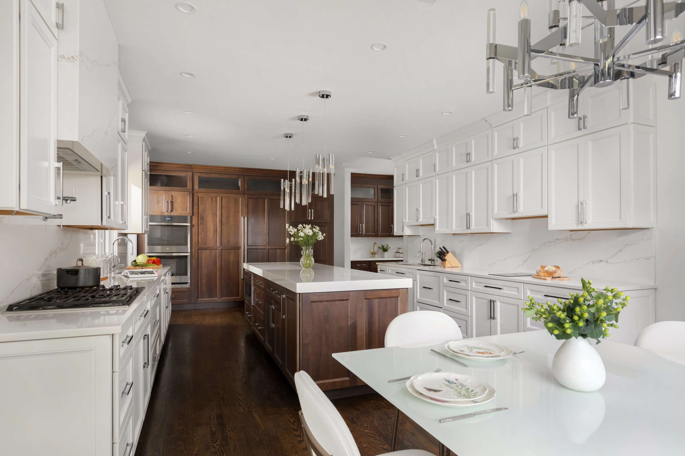 Tailored in White and Walnut kitchen