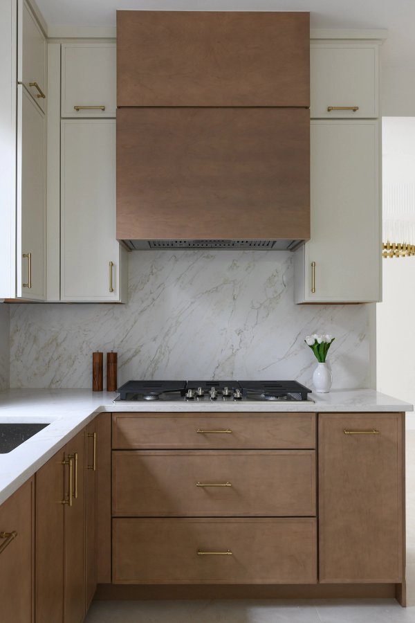 Kemper Huck Door in Steam & Coastline Finish