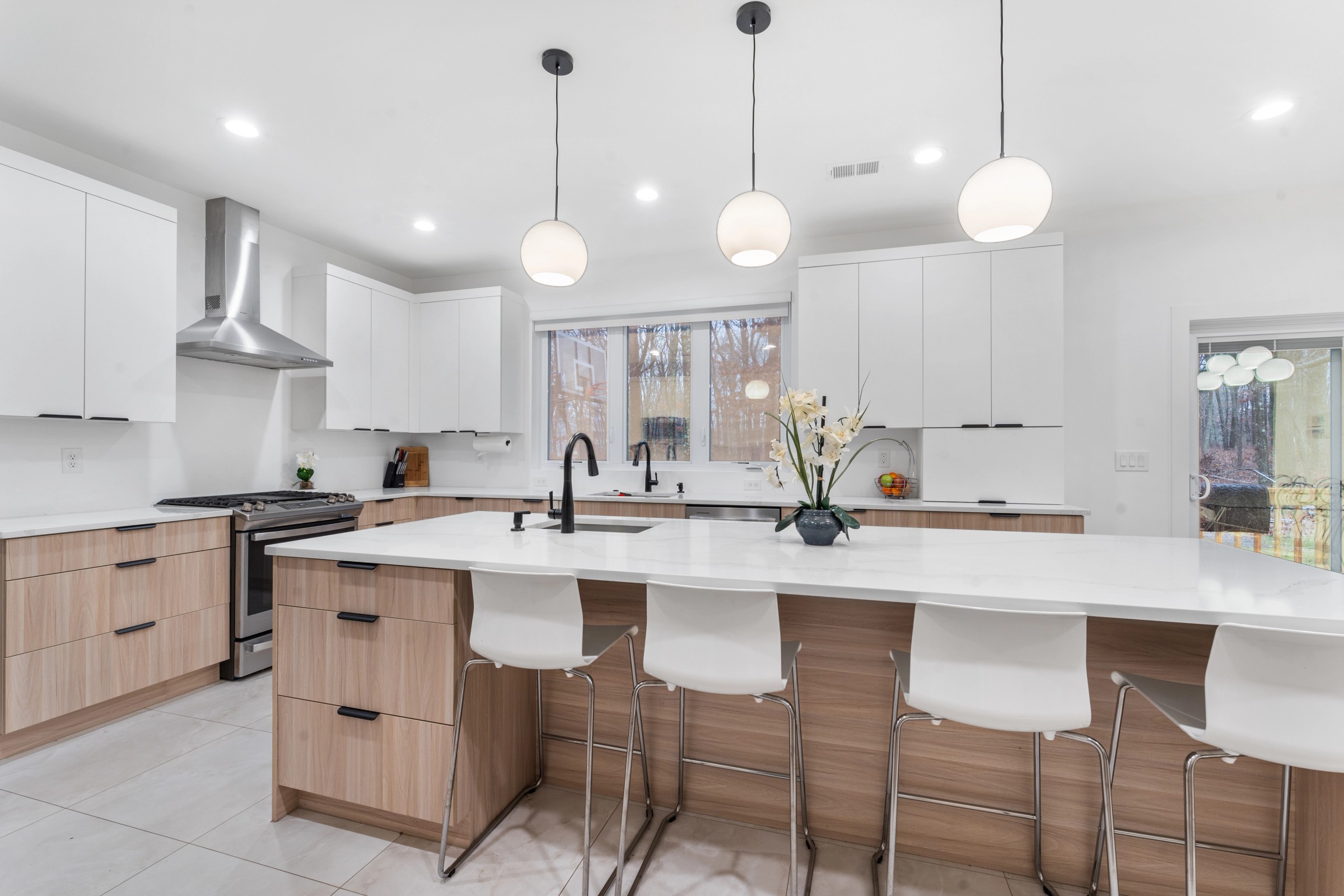 High-End Value kitchen
