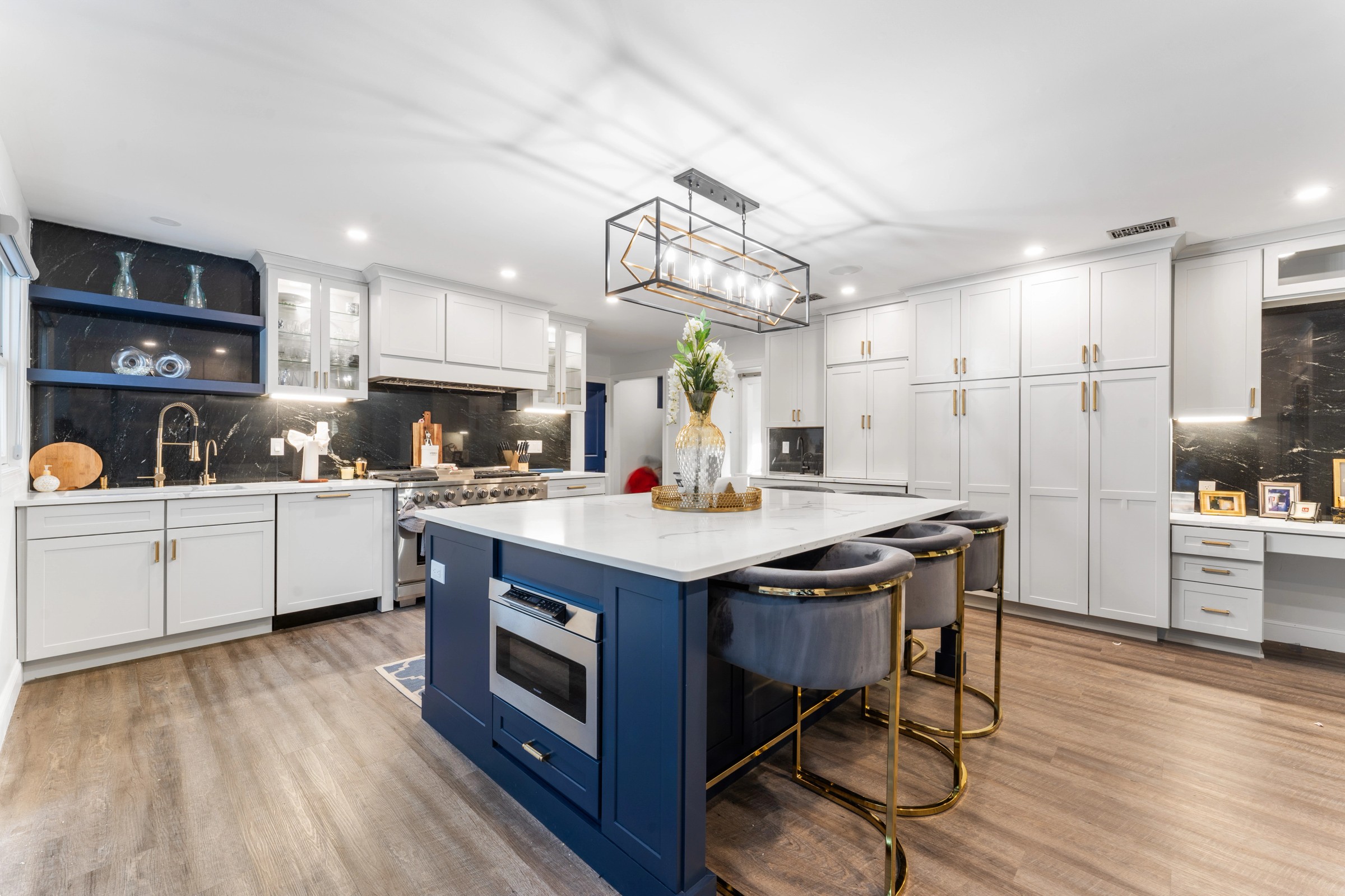 Naval Island, Custom Details kitchen