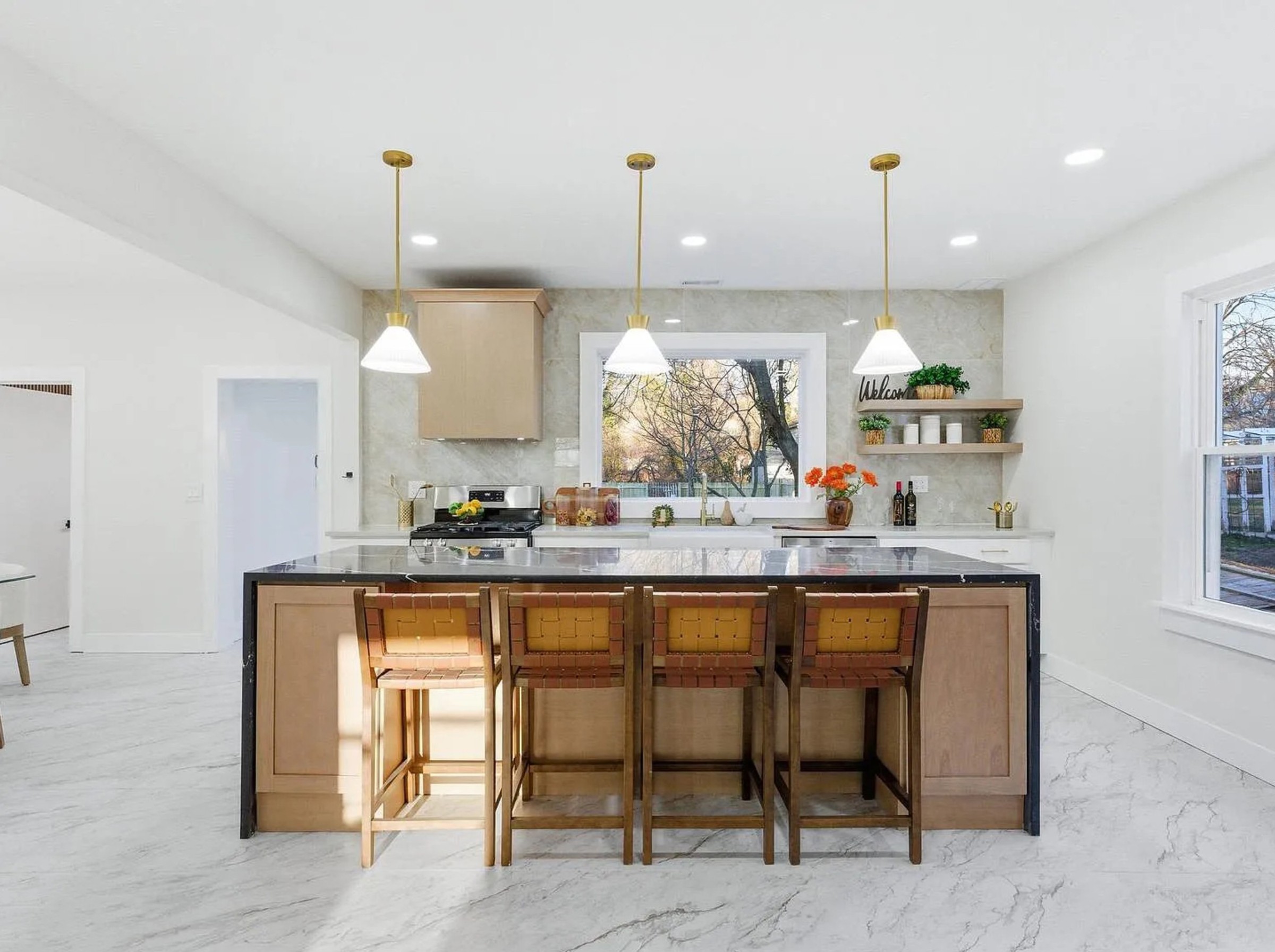 Budget-Smart, High-End Impact kitchen