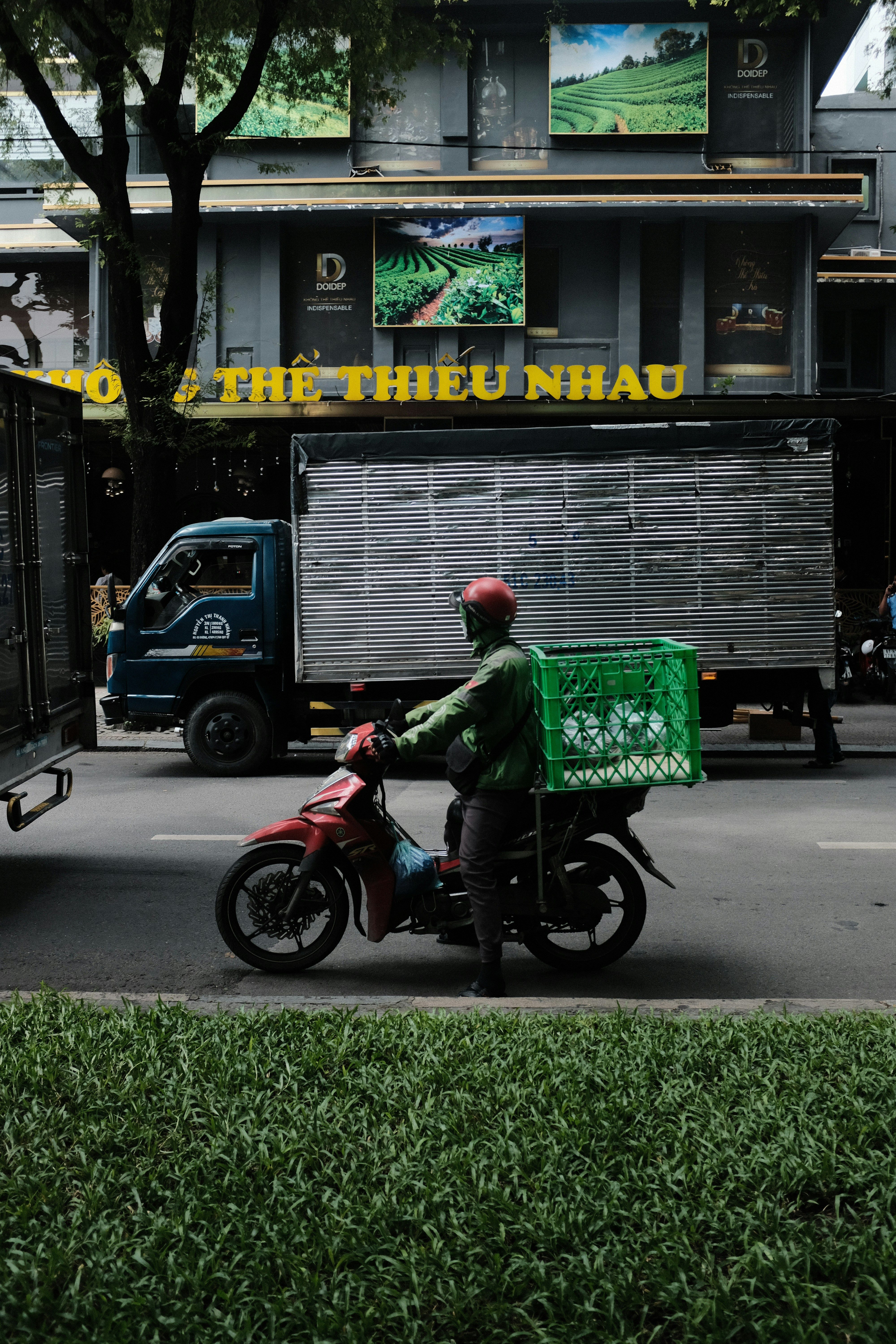 Nên nhập hàng điện nước ở đâu uy tín, giá tốt cho cửa hàng mới?