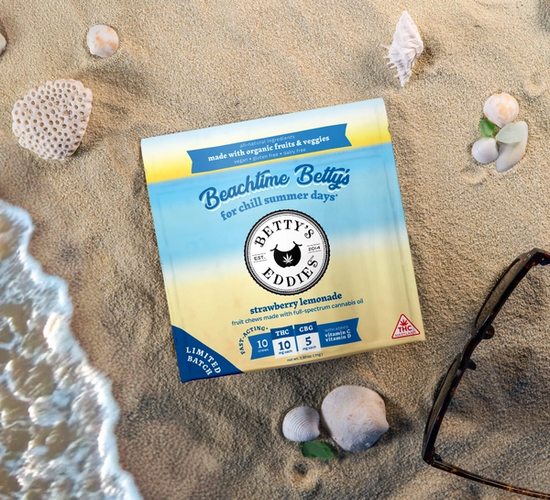 Betty's Eddies Cannabis Fruit Chews - Beachtime Betty's Strawberry Lemonade