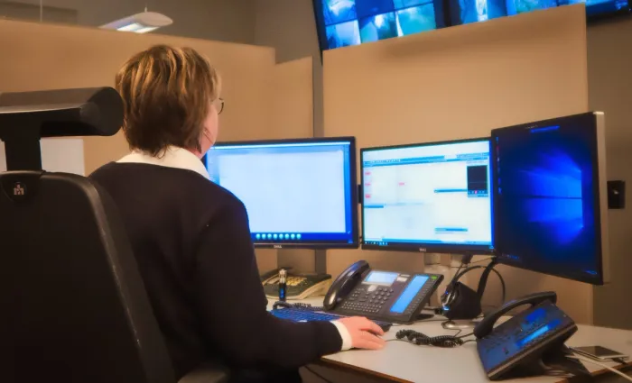 Når styret ikke er tilgjengelig, tar alarmsentralen over