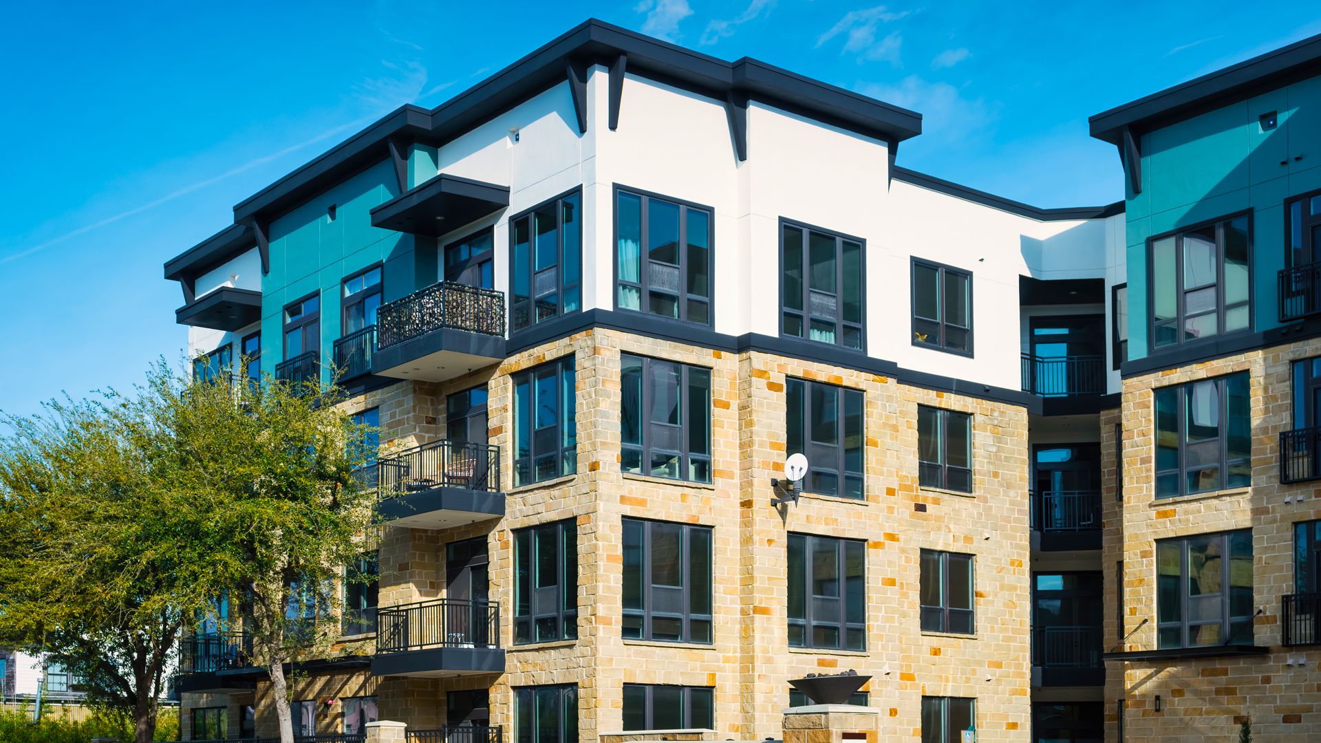 Multifamily apartment building