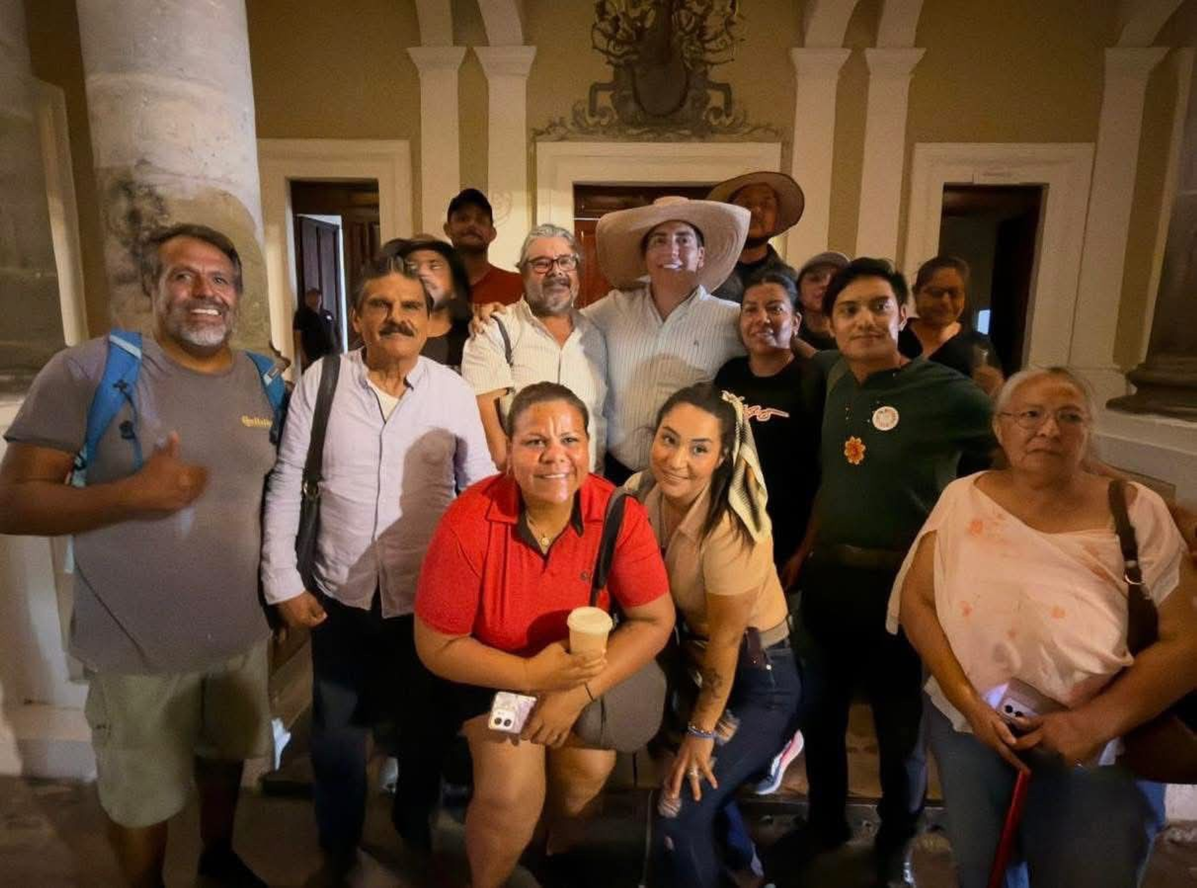  LIBERAN A TRES PERSONAS DE PUNTA DE MITA