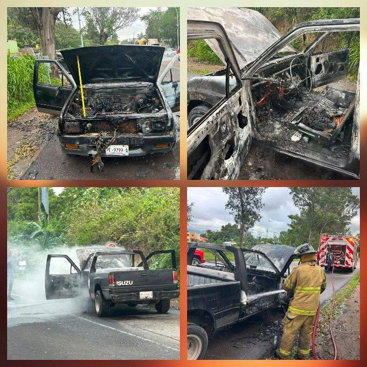 CAMIÓN ISUZU SE INCENDIA EN EL LIBRAMIENTO, BOMBEROS CONTROLAN EL FUEGO