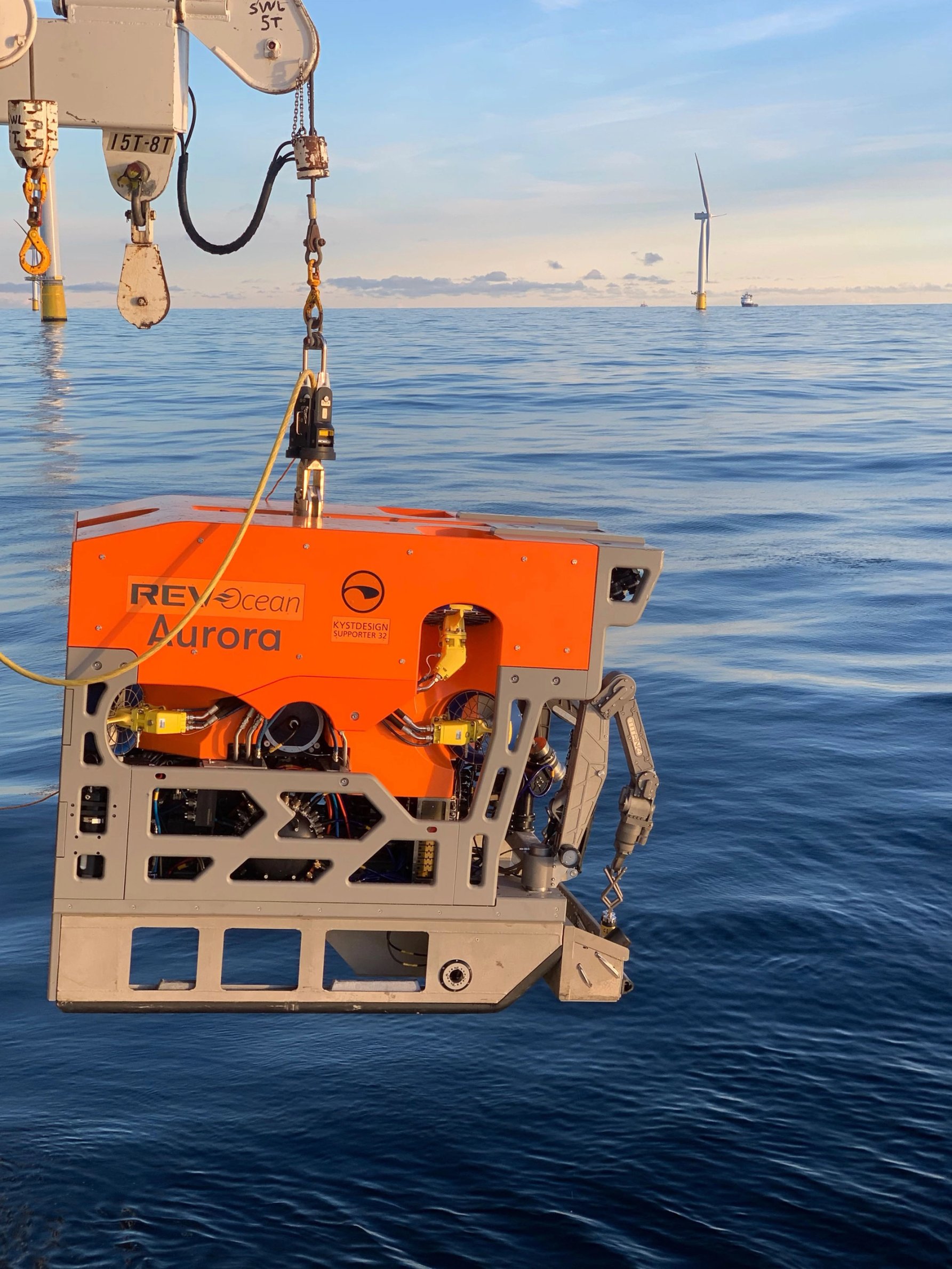 A 6000 m depth-rated ROV | REV Ocean