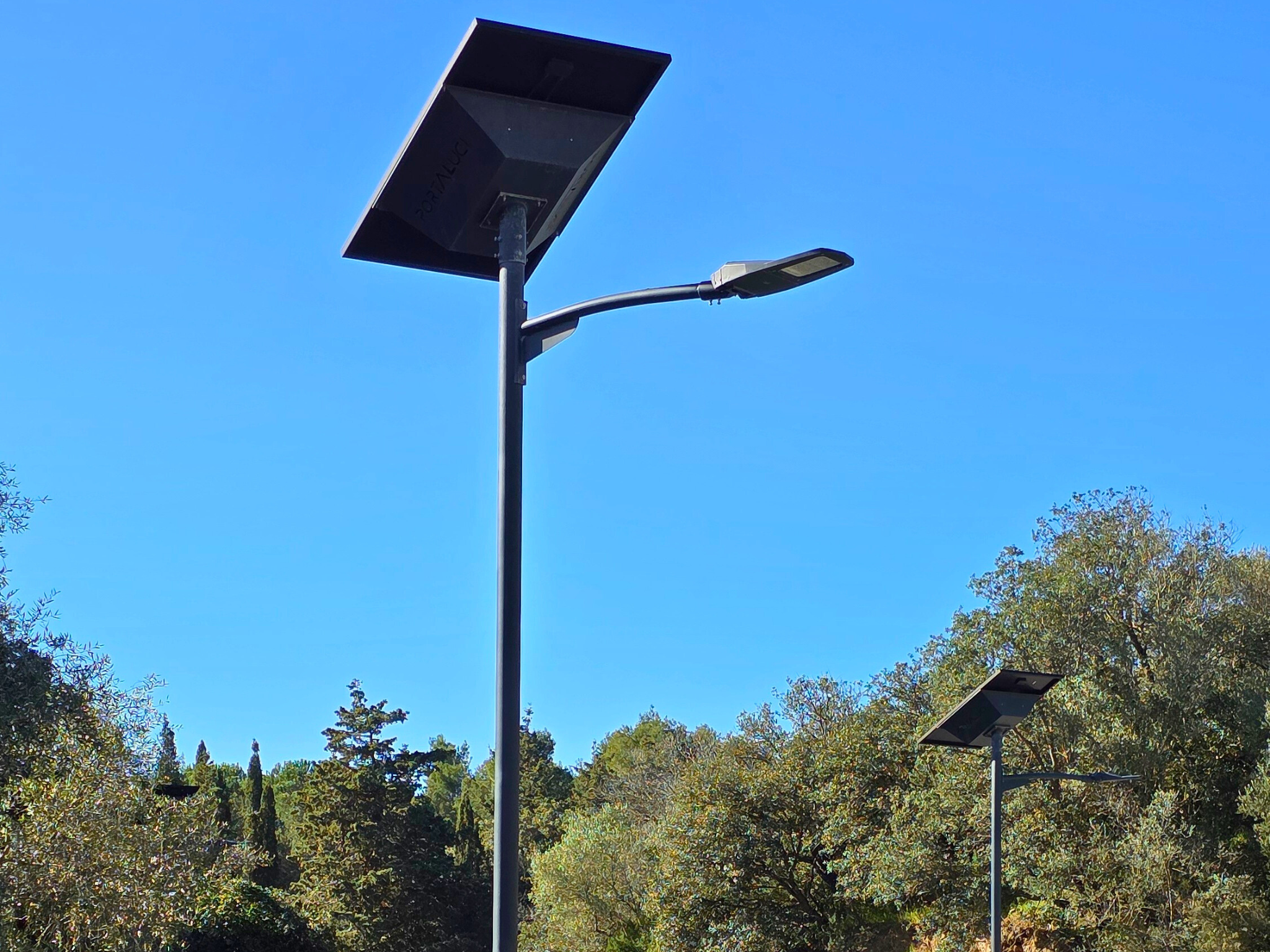 Eclairage routier solaire pour Olmeto 2