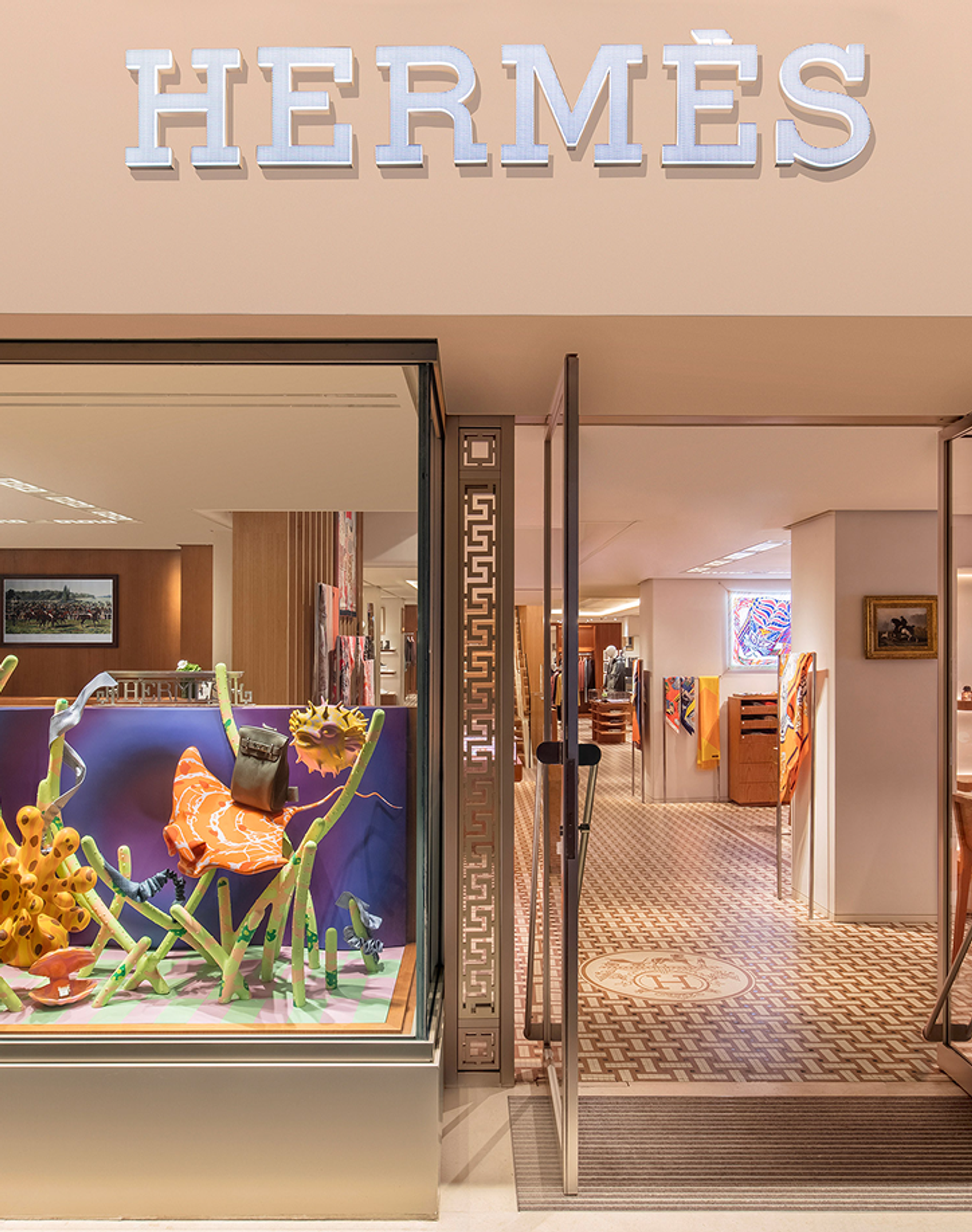 Hermès