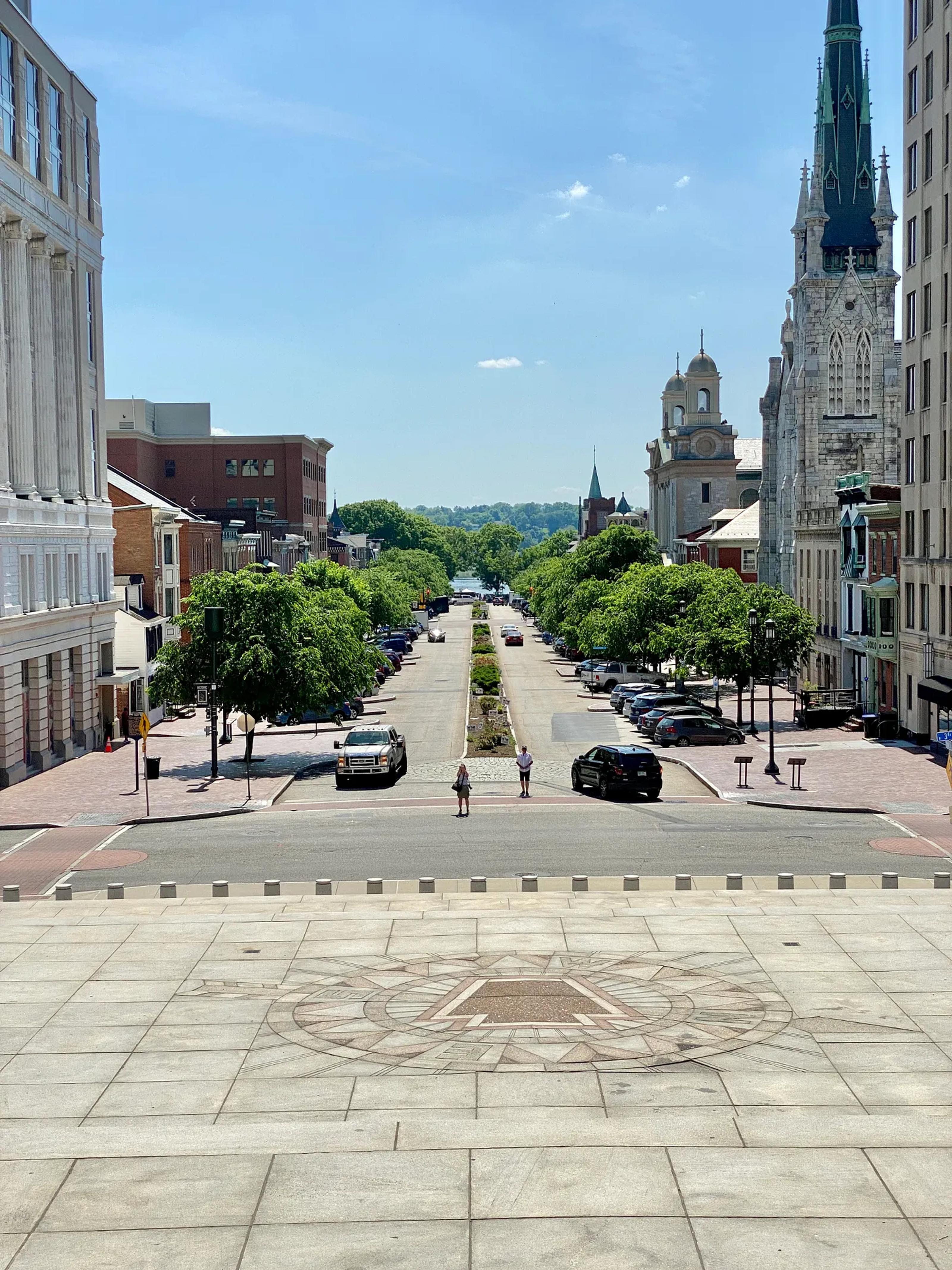State Street from State Capitol Steps; Photo by Warren LeMay [CC BY-SA]