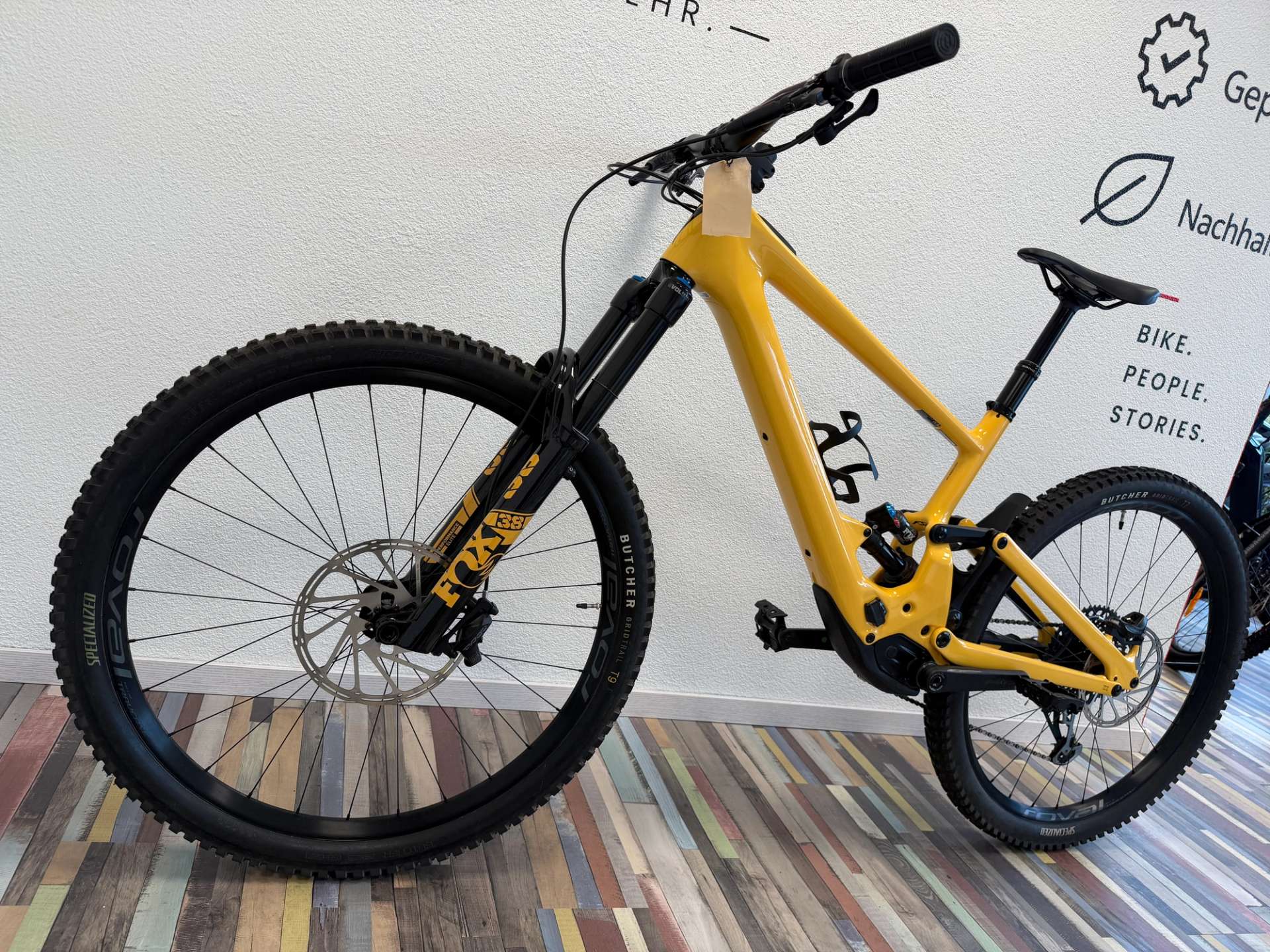 Bike Thumbnail 4