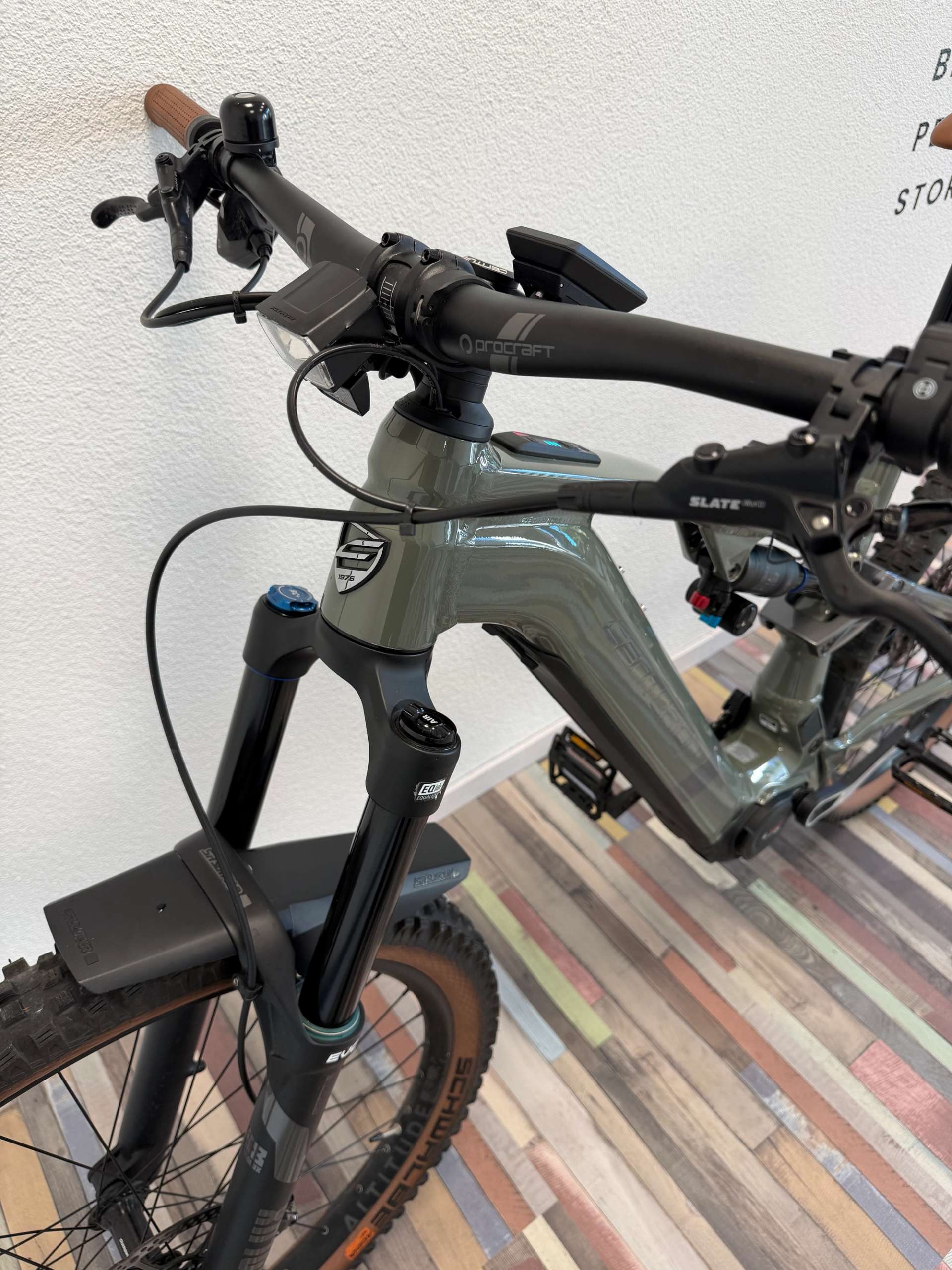 Bike Thumbnail 5